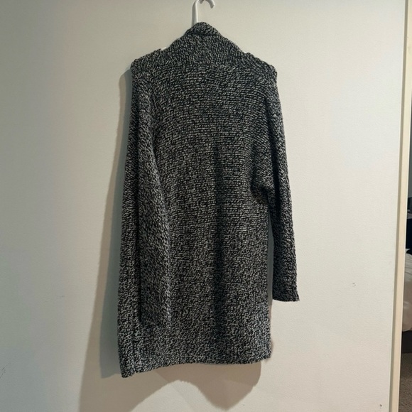 GAP Chunky Knit Wool Blend Cardigan with Pockets – Size XS – NEW! - Picture 2 of 3